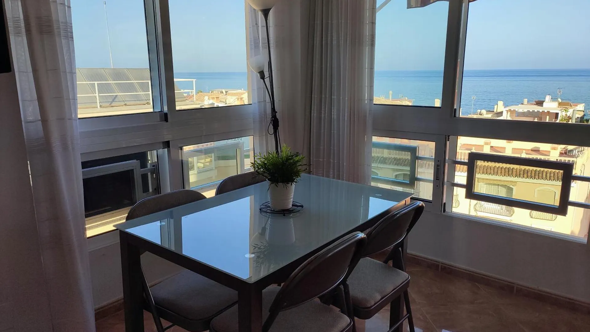 Apartamento Torremolinos Playa La Carihuela 0*,